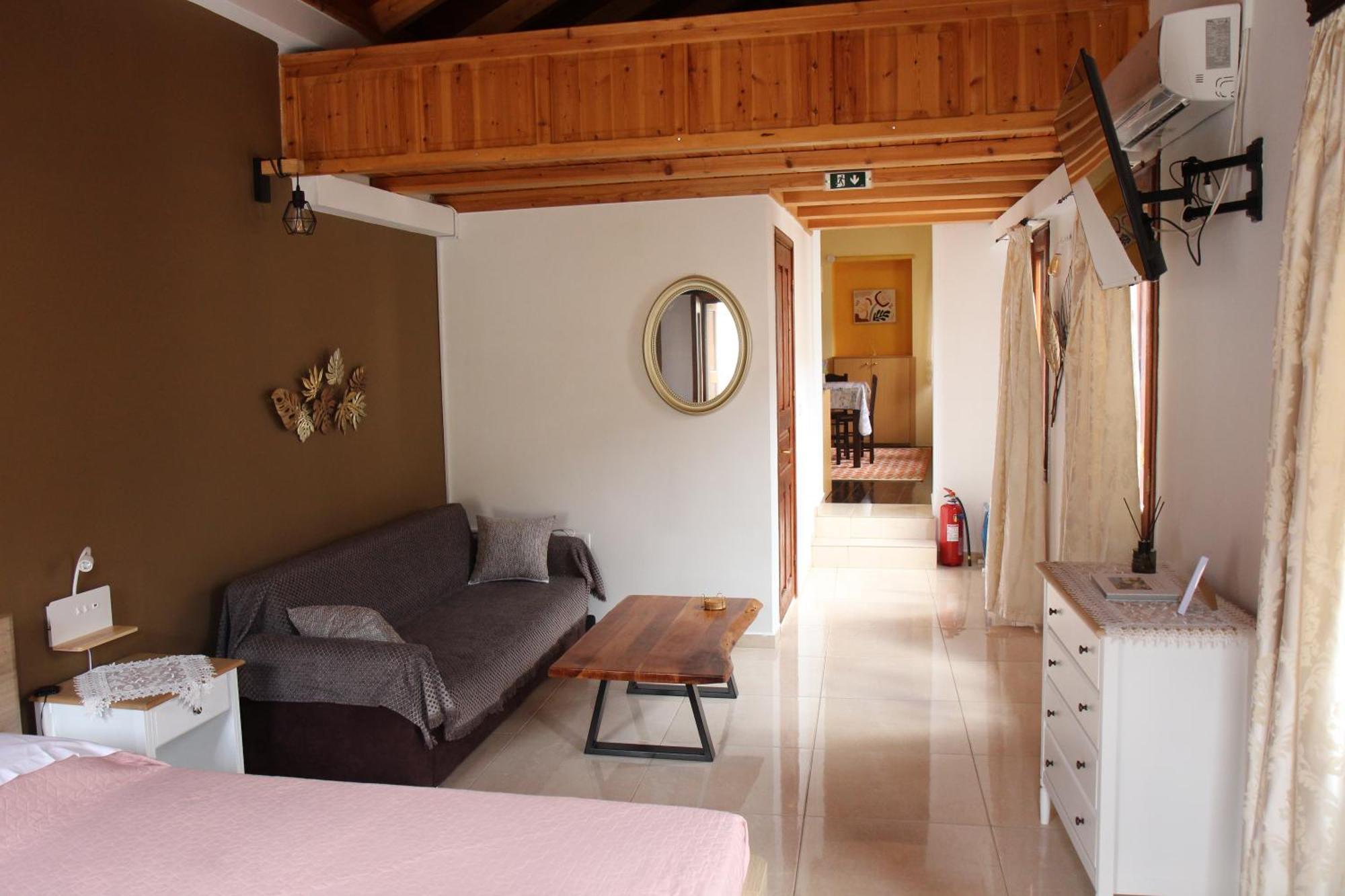 Main square apartment Symi Extérieur photo